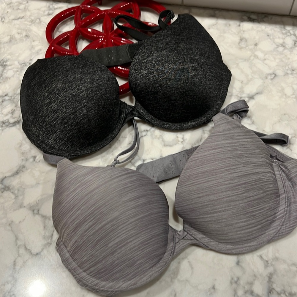 Victoria’s Secret padded bra